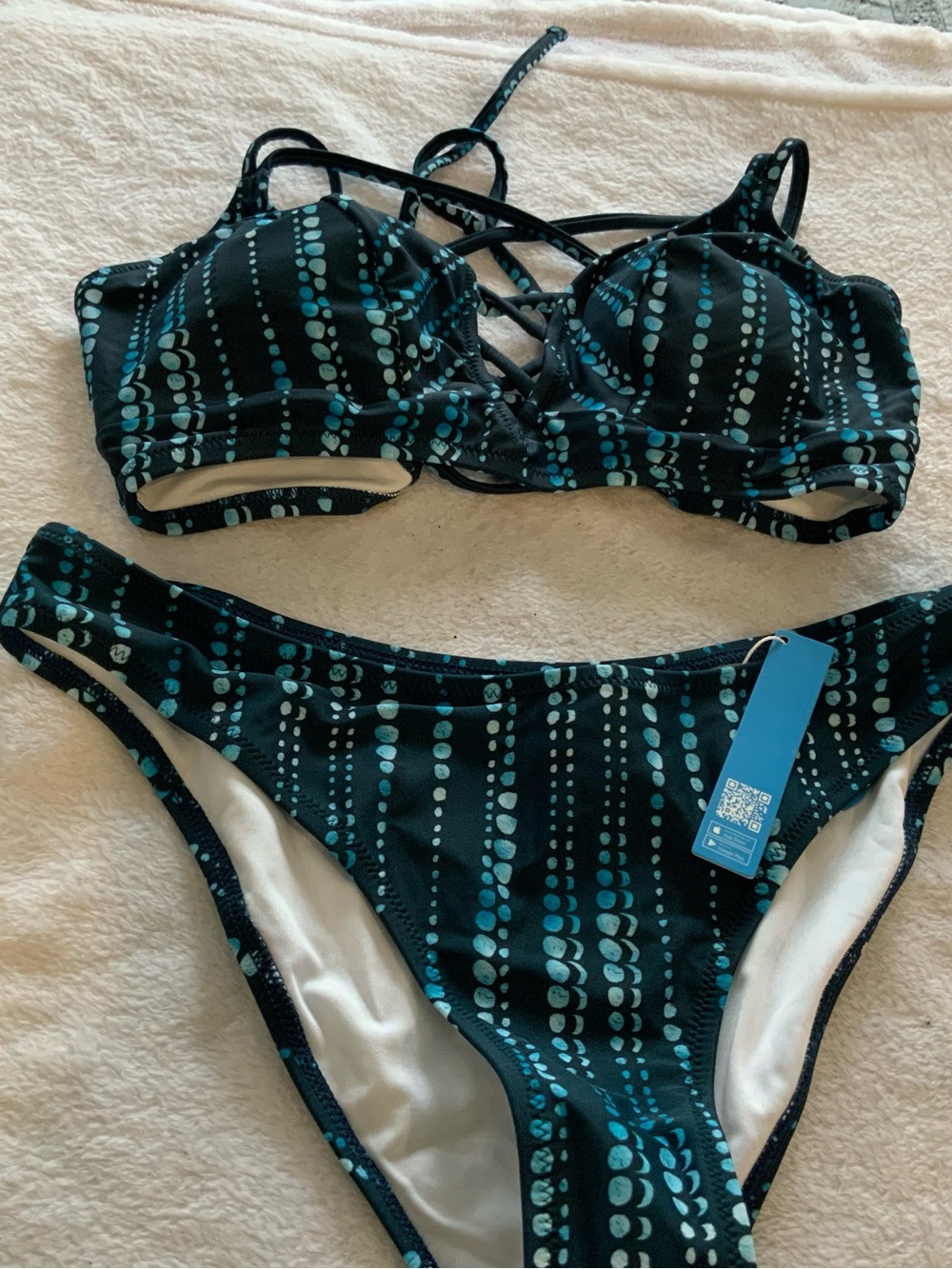 Women’s Black & Teal Striped new size Large two piece swimsuit sku 3262